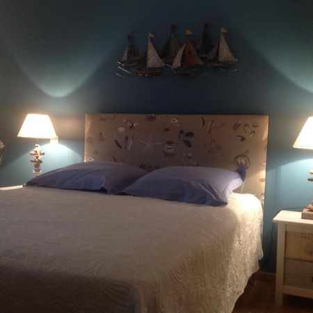 Chambres d'hôtes dans la baie du Mt St Michel Carolles Extérieur photo